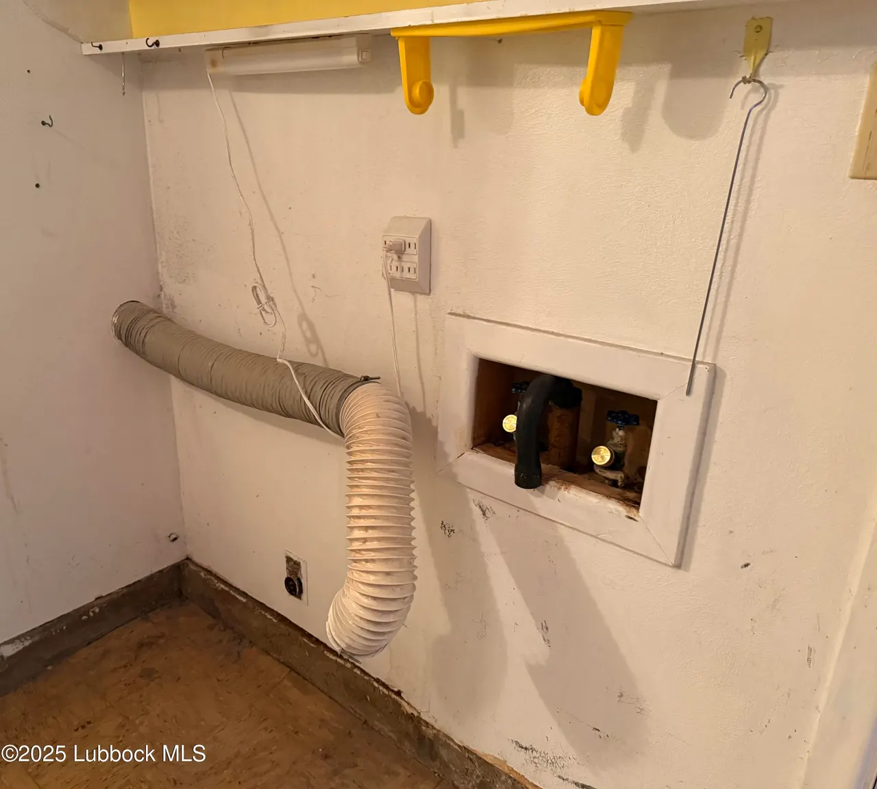 Photo 16 — 1807 E 7th, Petersburg, TX 79250