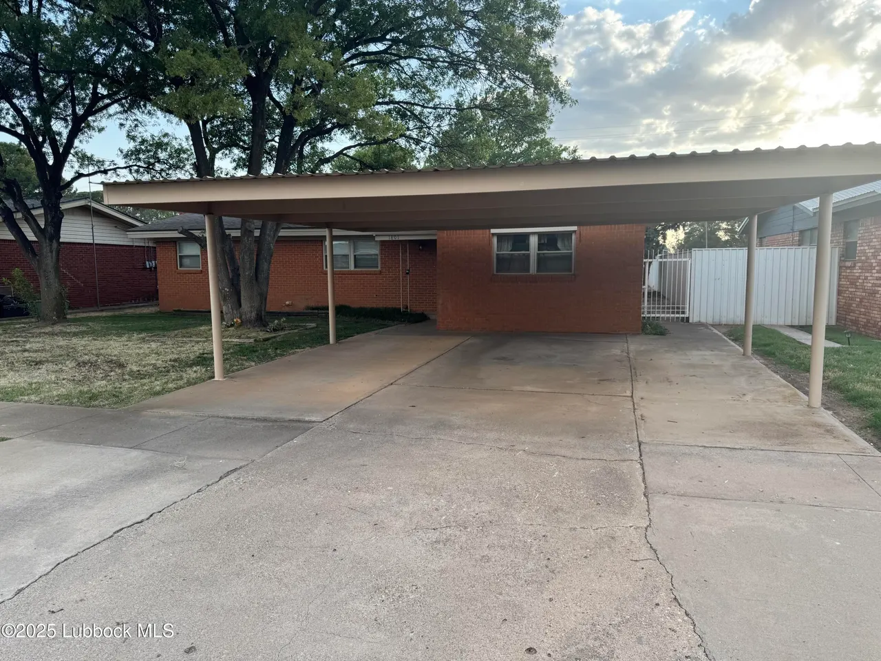 Photo 2 — 1807 E 7th, Petersburg, TX 79250