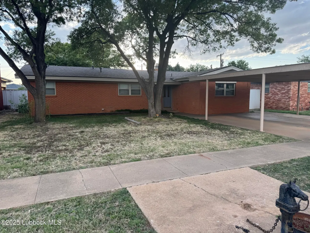 Front exterior — 1807 E 7th, Petersburg, TX 79250