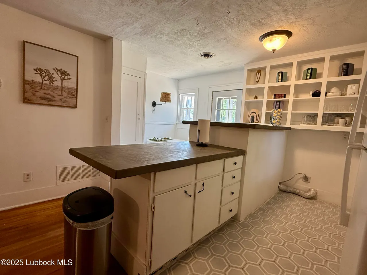Photo 9 — 2115 15th Street, Lubbock, TX 79401