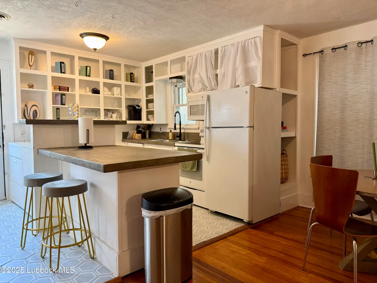 Photo 7 — 2115 15th Street, Lubbock, TX 79401