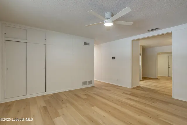 Photo 6 — 617 39th Street, Lubbock, TX 79404