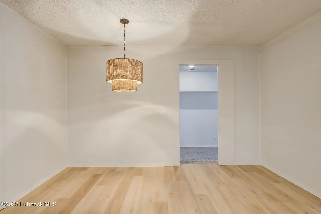 Photo 18 — 617 39th Street, Lubbock, TX 79404