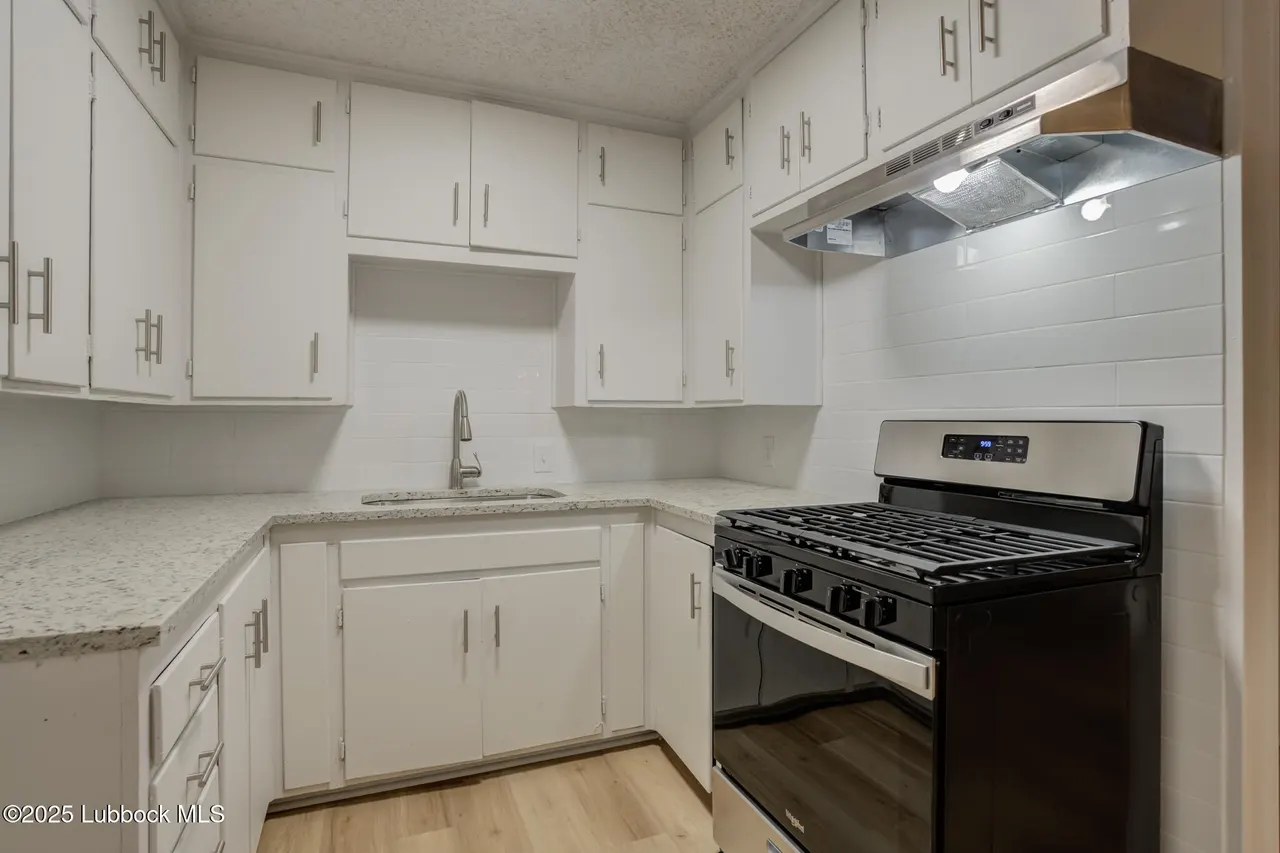 Photo 22 — 617 39th Street, Lubbock, TX 79404
