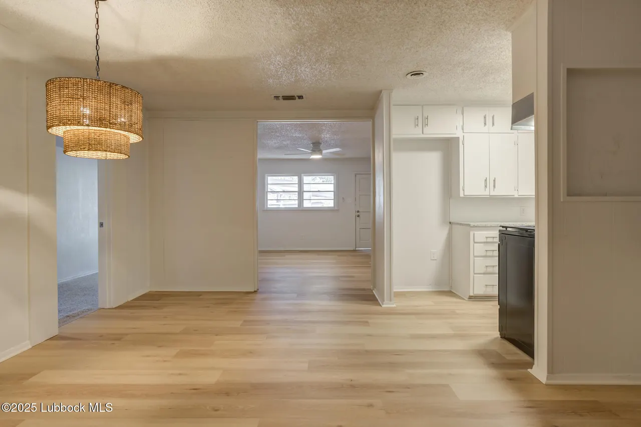 Photo 28 — 617 39th Street, Lubbock, TX 79404
