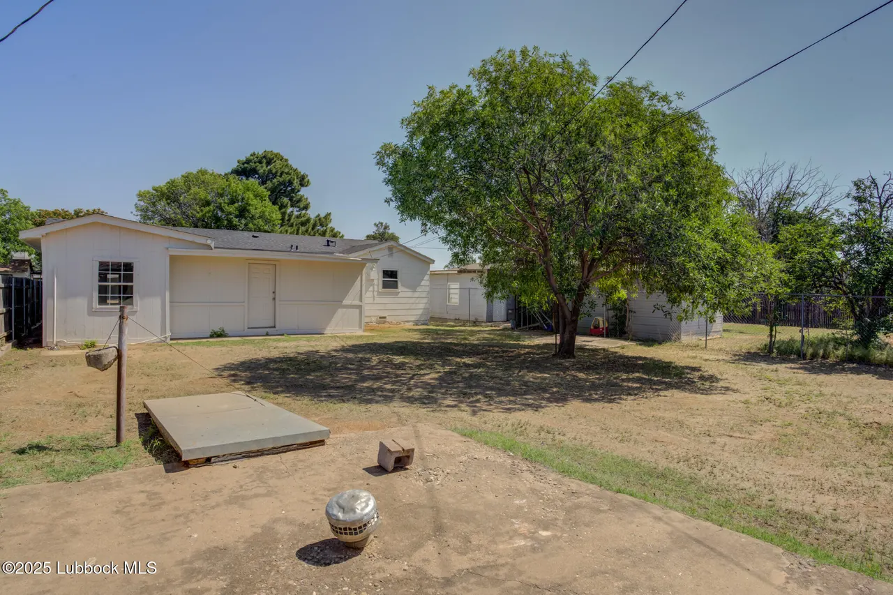 Photo 49 — 617 39th Street, Lubbock, TX 79404