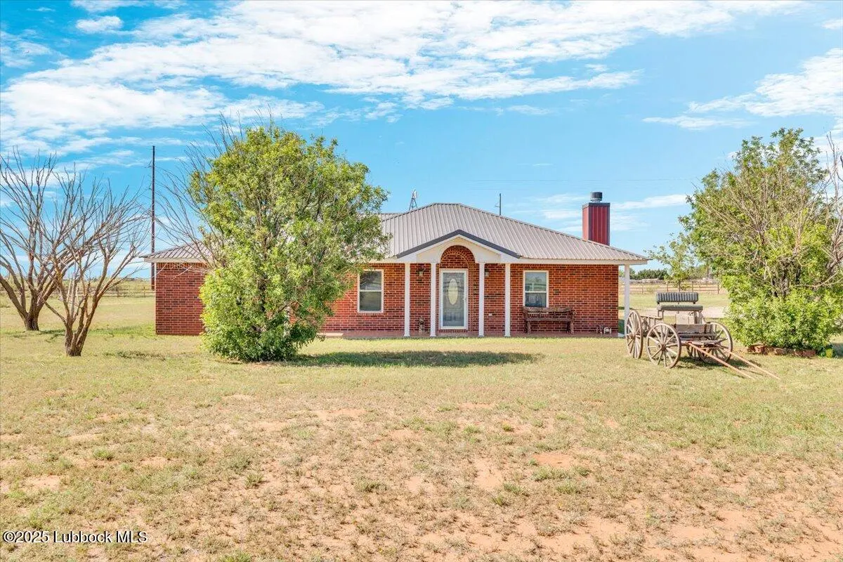 Front exterior — 1846 FM1939, Denver City, TX 79323