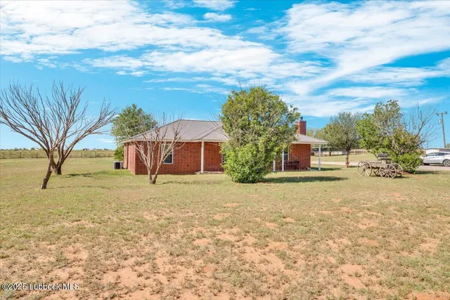 Photo 4 — 1846 FM1939, Denver City, TX 79323