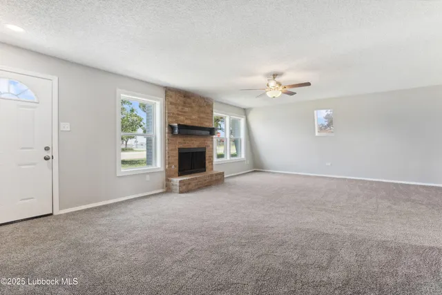 Photo 2 — 303 S Ivy Street, Crosbyton, TX 79322