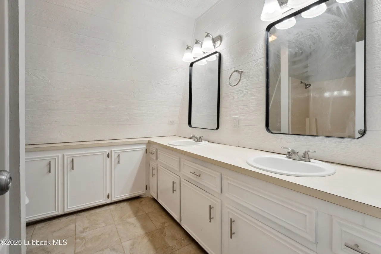 Photo 12 — 303 S Ivy Street, Crosbyton, TX 79322