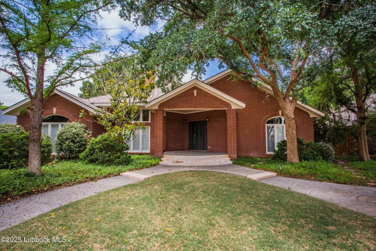 Front exterior — 1809 Carter Drive, Brownfield, TX 79316
