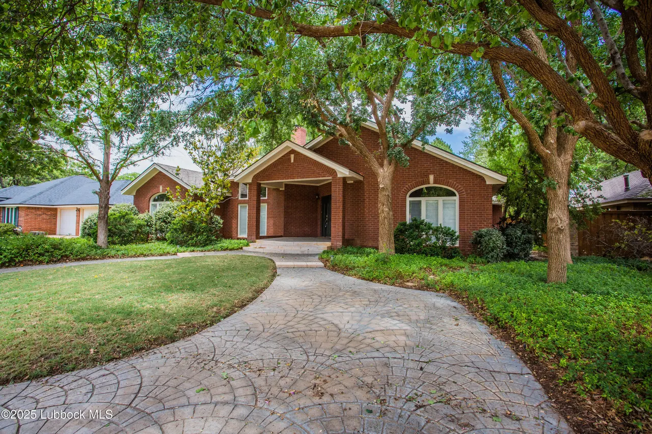 Photo 4 — 1809 Carter Drive, Brownfield, TX 79316