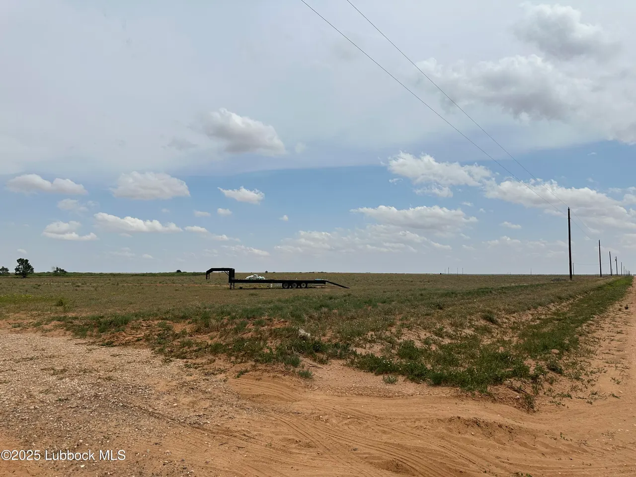 Photo 3 — 630 County Rd 535, Meadow, TX 79345