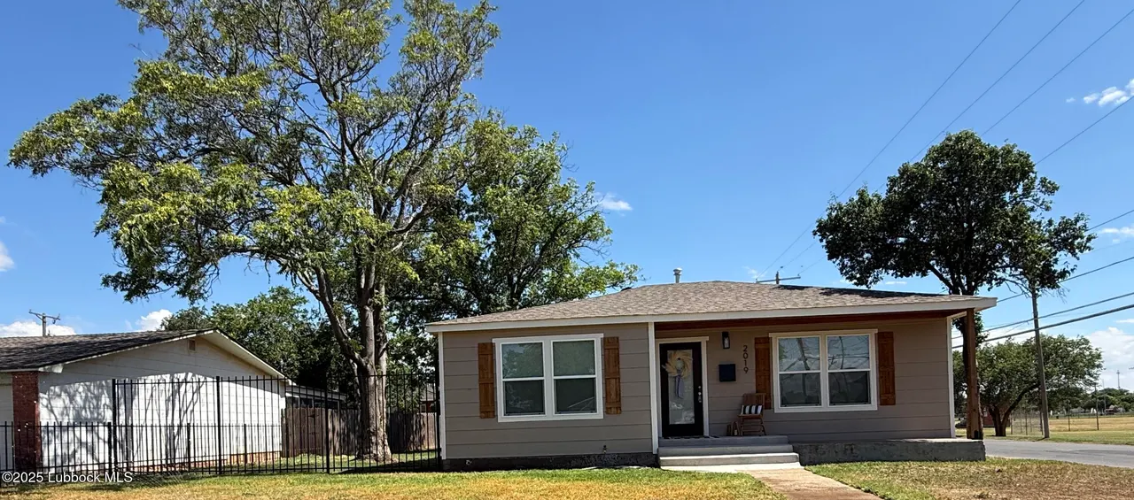 Photo 26 — 2019 41st Street, Lubbock, TX 79412