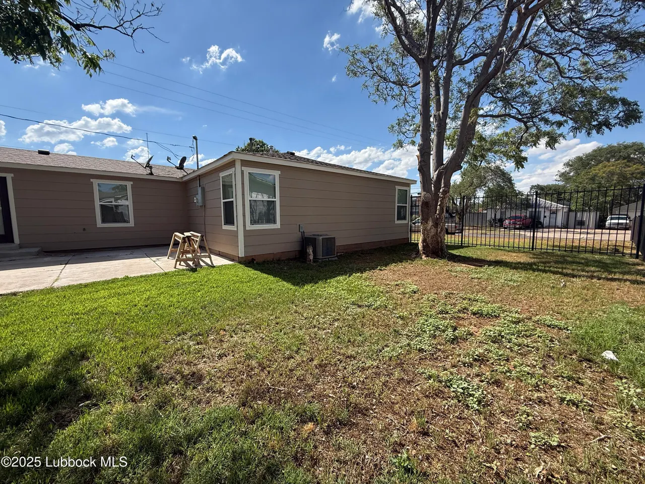 Photo 37 — 2019 41st Street, Lubbock, TX 79412