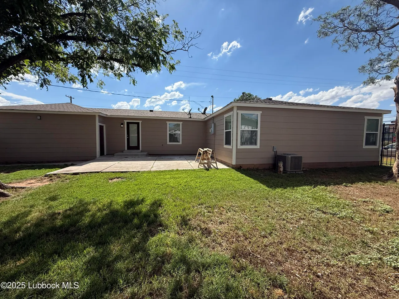 Photo 38 — 2019 41st Street, Lubbock, TX 79412