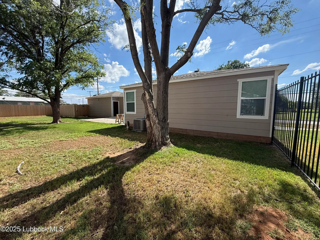 Photo 41 — 2019 41st Street, Lubbock, TX 79412
