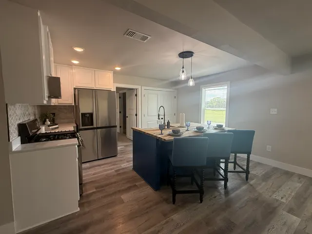 Photo 4 — 2019 41st Street, Lubbock, TX 79412