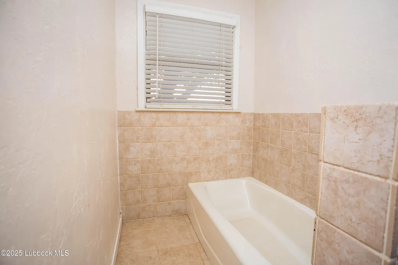 Photo 20 — 312 Terrace Circle, Lamesa, TX 79331