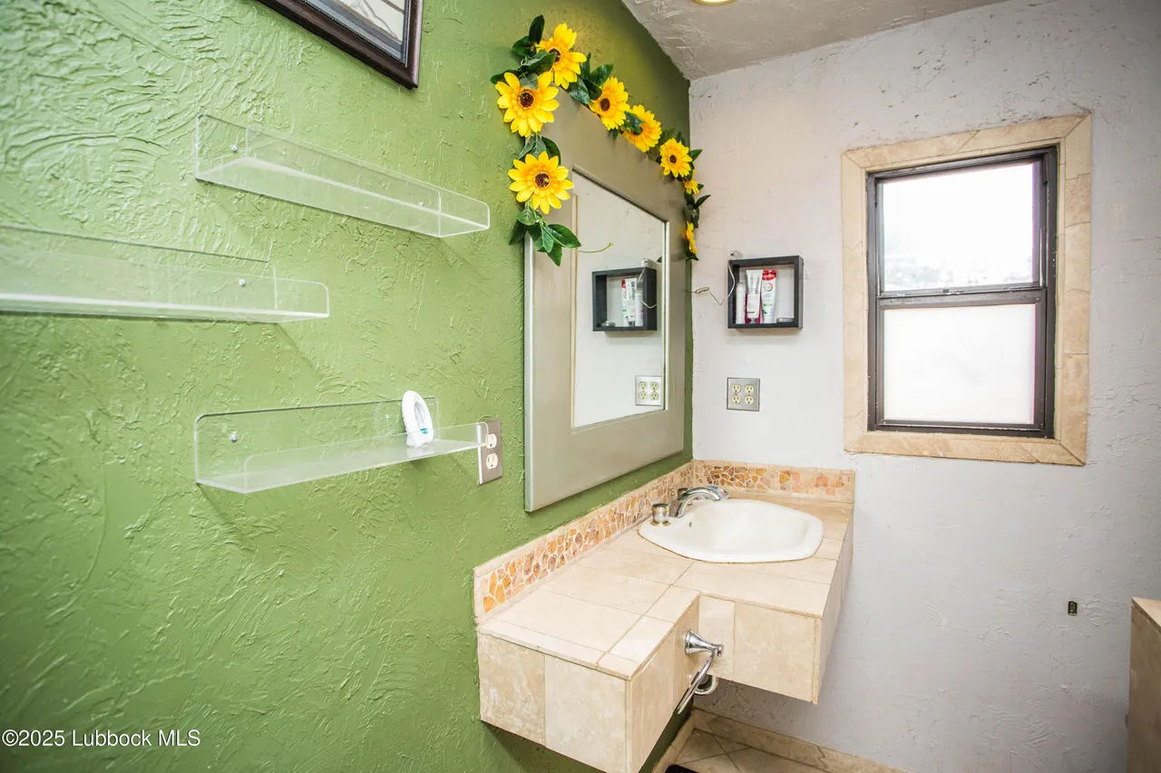 Photo 14 — 312 Terrace Circle, Lamesa, TX 79331
