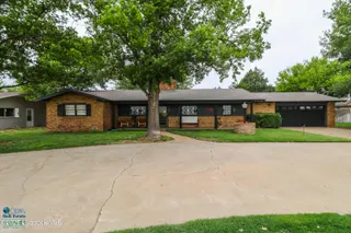 Sold home at 827 N Amherst Road