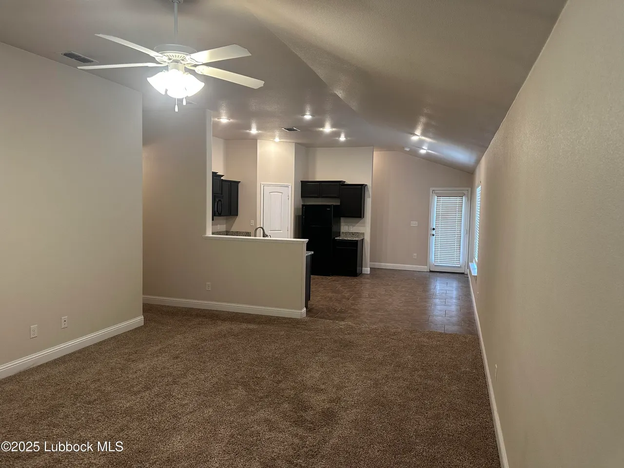 Photo 3 — 6932 37th Street, Lubbock, TX 79407