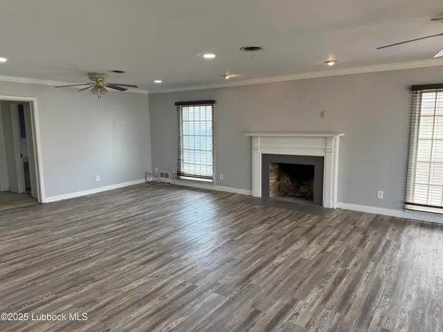 Photo 5 — 1404 W 7th Street, Plainview, TX 79072