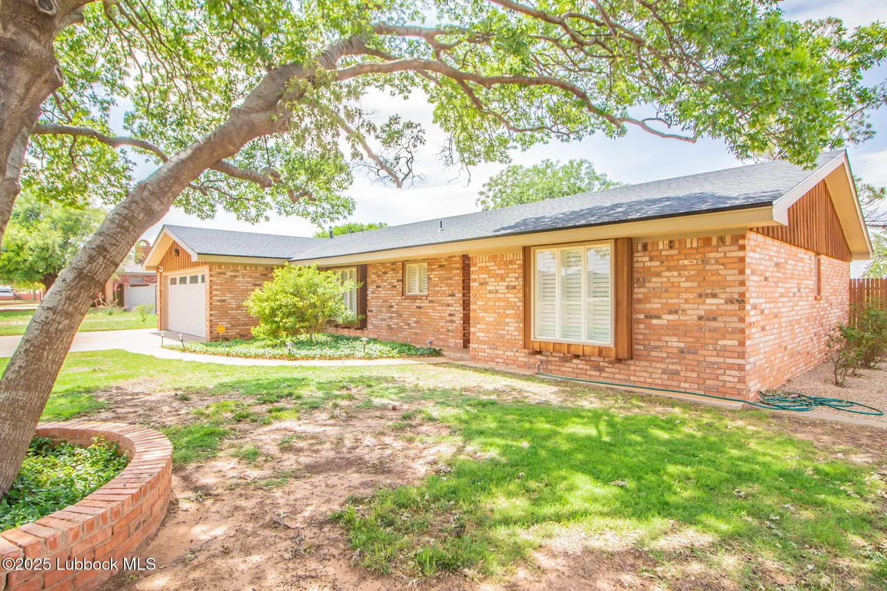 Photo 2 — 2412 Juniper Drive, Lamesa, TX 79331