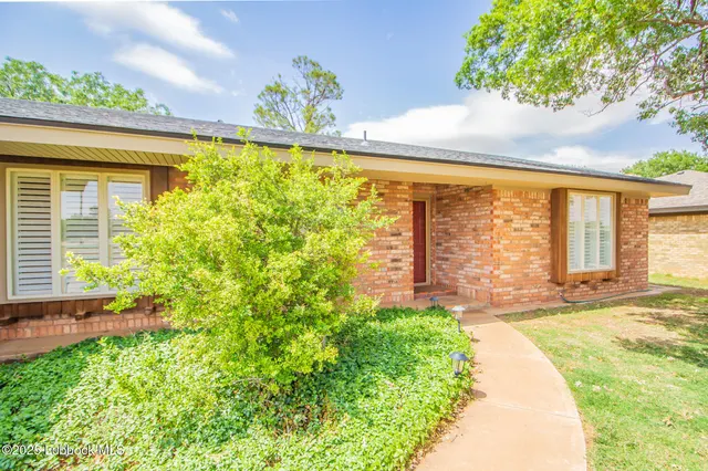 Photo 3 — 2412 Juniper Drive, Lamesa, TX 79331