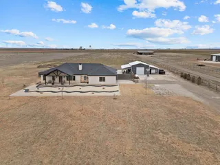 Sold home at 12815 N Fm 1729
