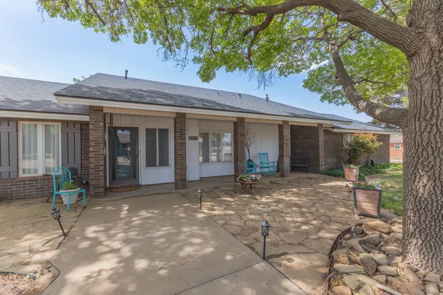 Front exterior — 1102 15th Street, Shallowater, TX 79363