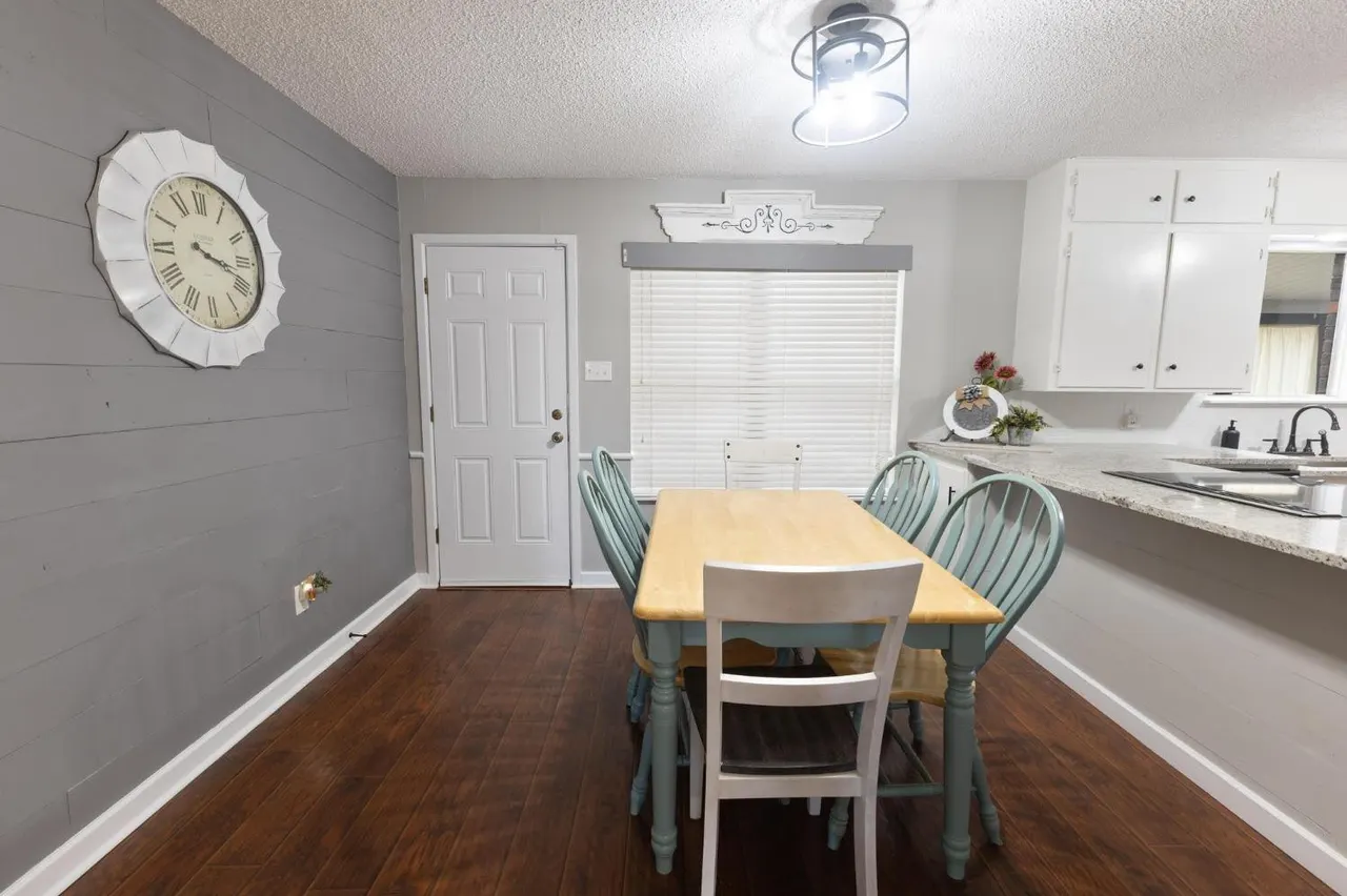 Photo 11 — 1102 15th Street, Shallowater, TX 79363