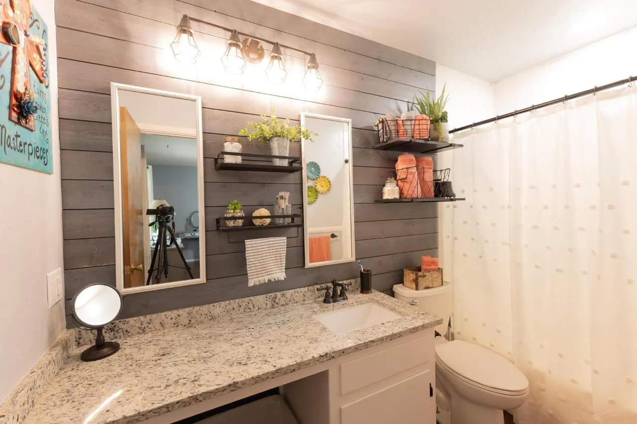 Photo 18 — 1102 15th Street, Shallowater, TX 79363