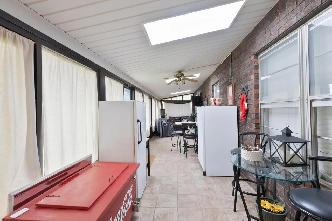 Photo 19 — 1102 15th Street, Shallowater, TX 79363