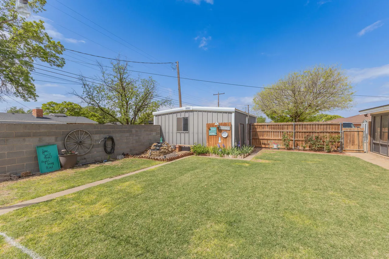 Photo 29 — 1102 15th Street, Shallowater, TX 79363