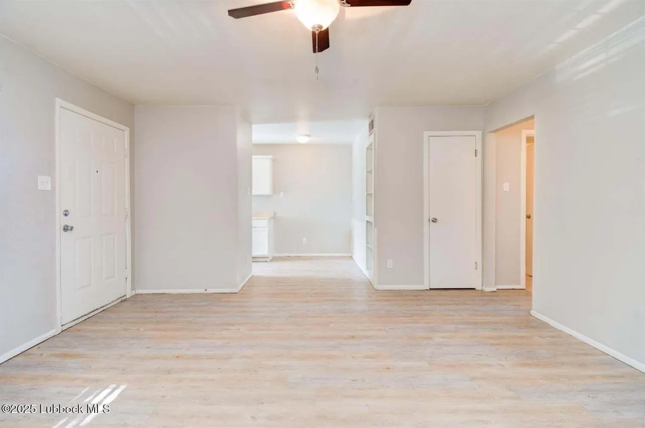 Photo 4 — 3208 Salisbury Avenue, Lubbock, TX 79410