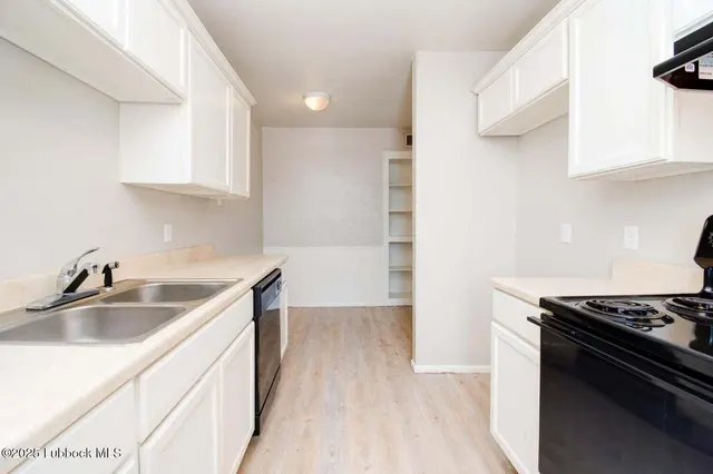Photo 6 — 3208 Salisbury Avenue, Lubbock, TX 79410