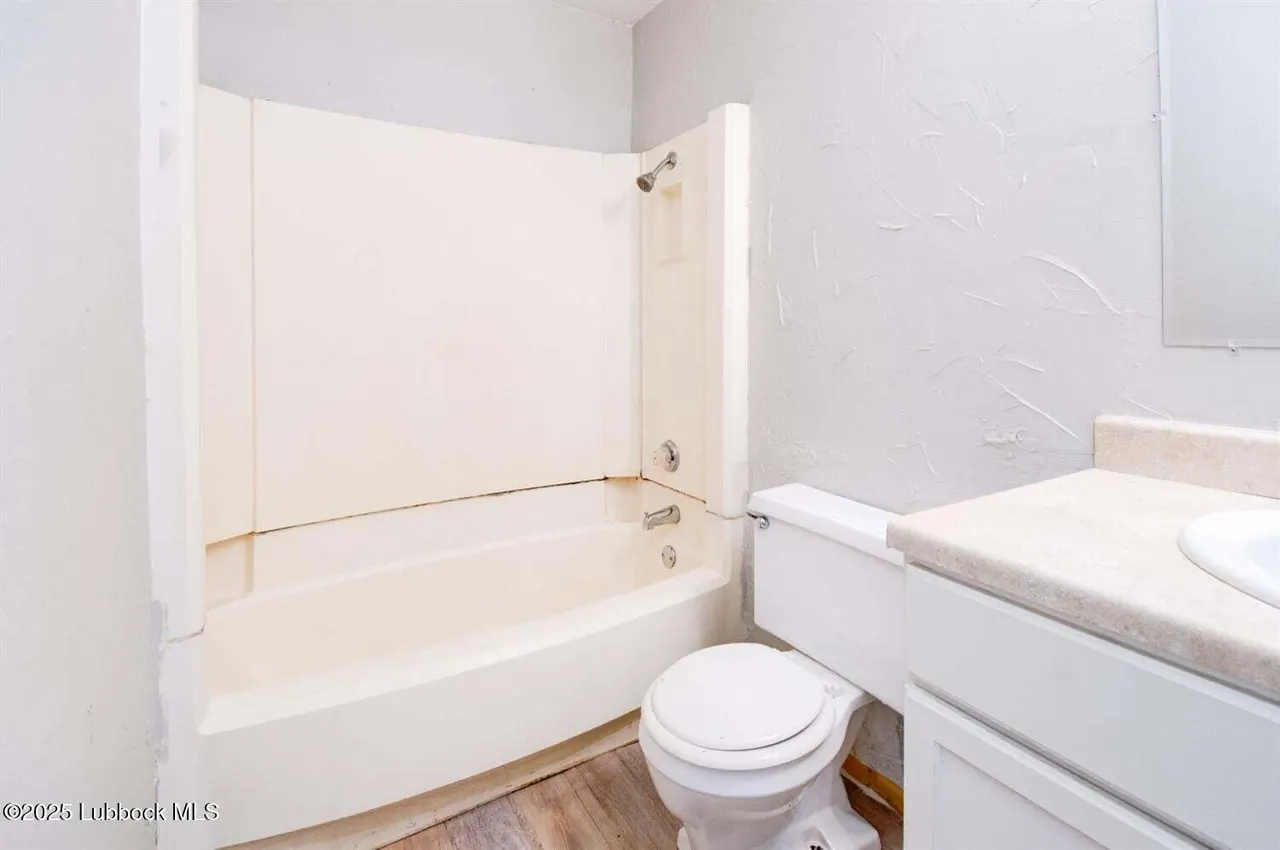 Photo 9 — 3208 Salisbury Avenue, Lubbock, TX 79410