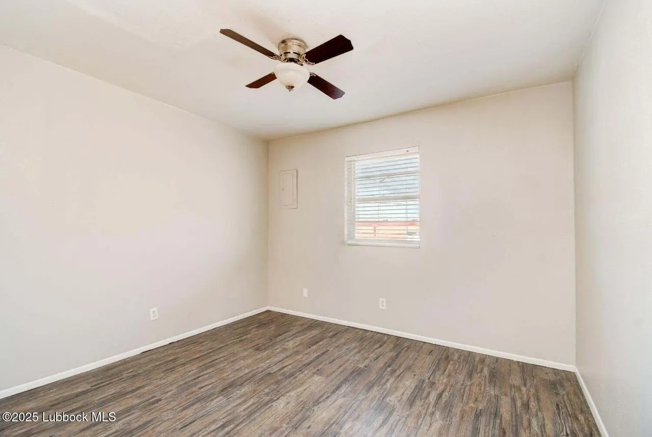 Photo 11 — 3208 Salisbury Avenue, Lubbock, TX 79410