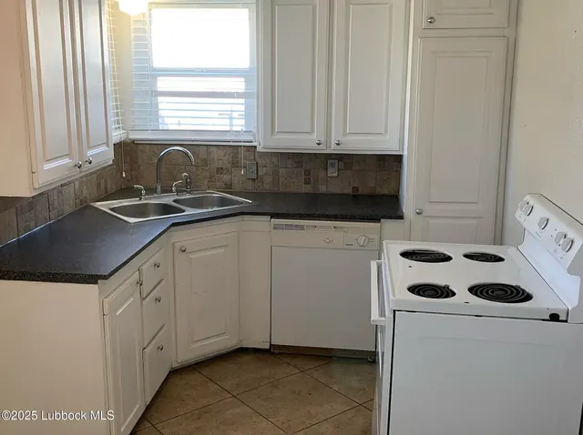 Photo 6 — 3416 26th Street, Lubbock, TX 79410