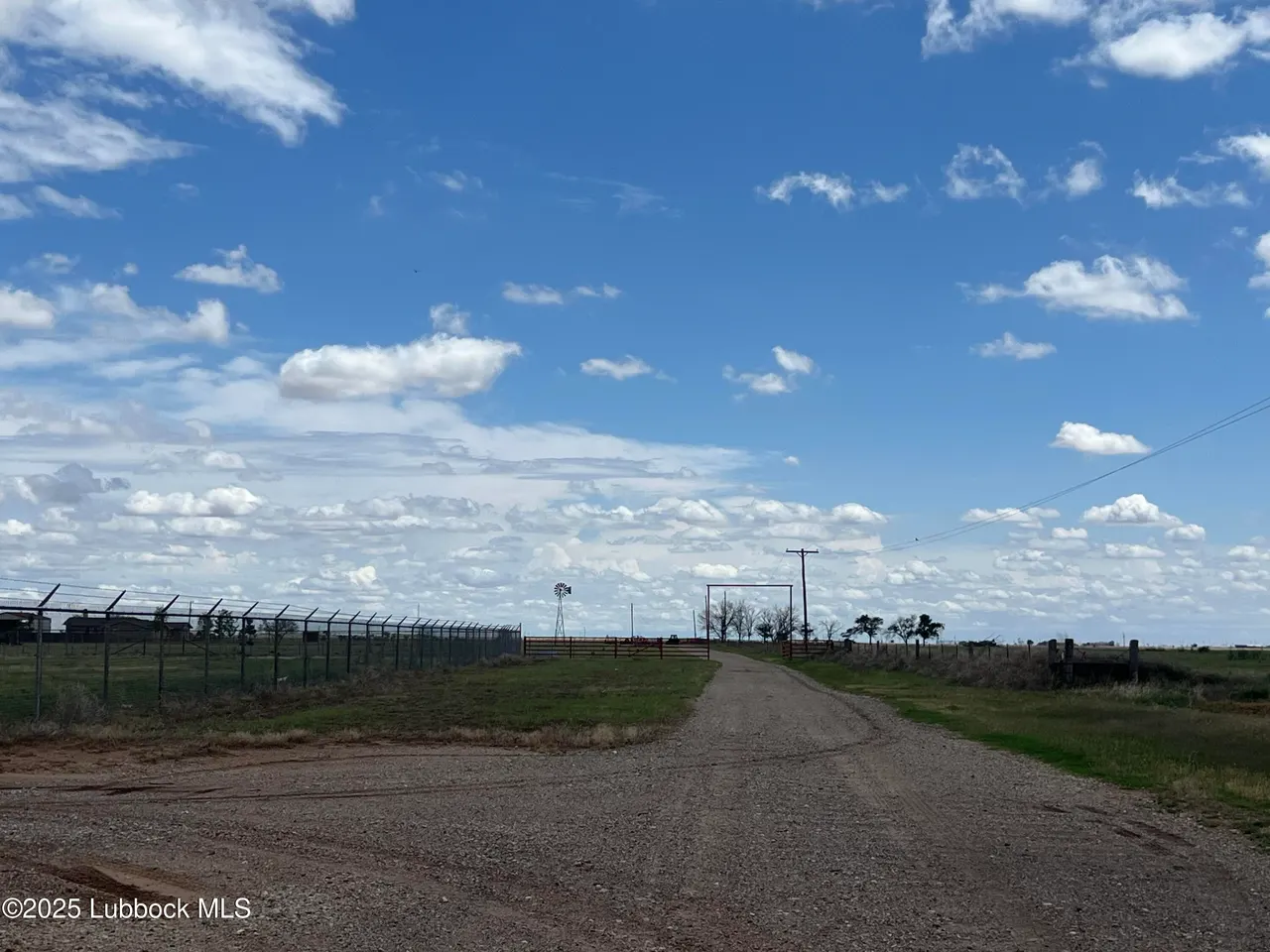 Photo 31 — 308 S Avenue F, Abernathy, TX 79311