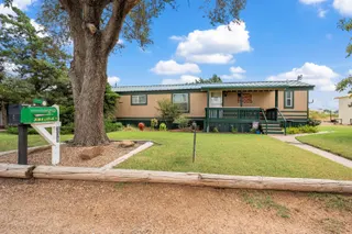 Sold home at 308 S Avenue F