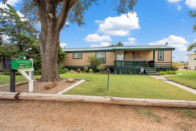 Front exterior — 308 S Avenue F, Abernathy, TX 79311