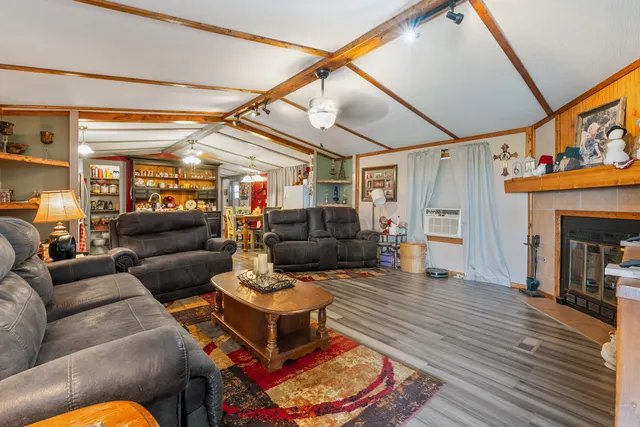 Photo 7 — 308 S Avenue F, Abernathy, TX 79311