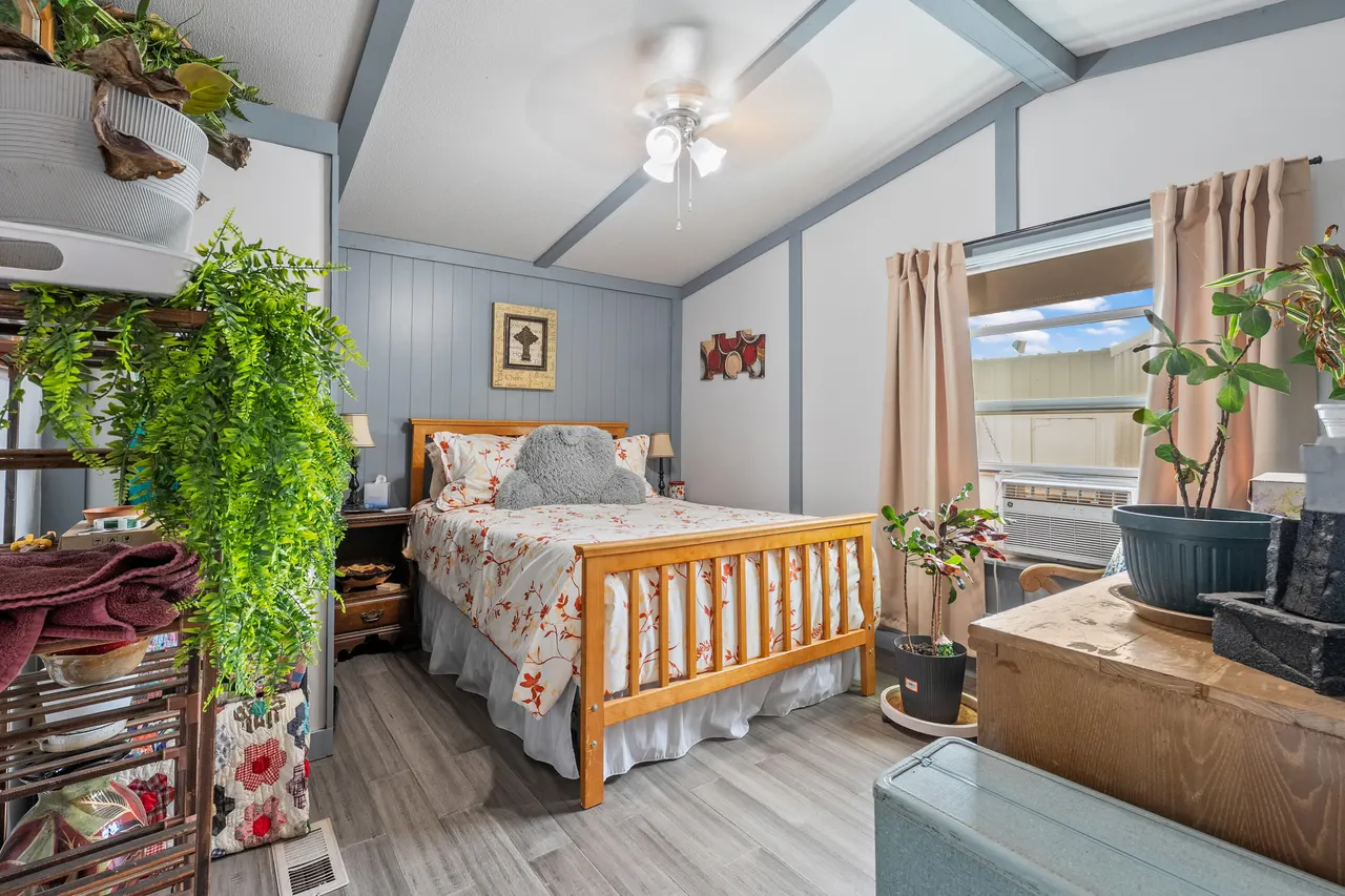 Photo 17 — 308 S Avenue F, Abernathy, TX 79311