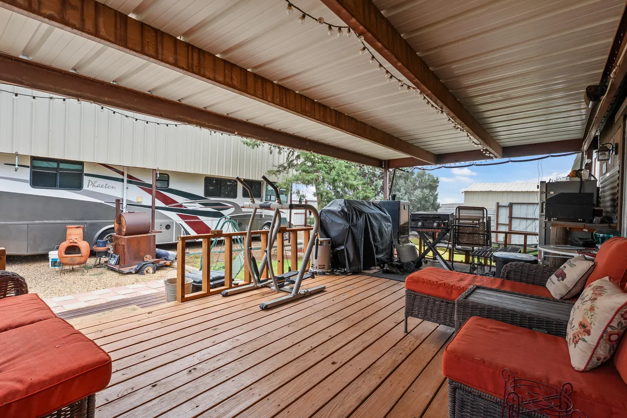 Photo 22 — 308 S Avenue F, Abernathy, TX 79311