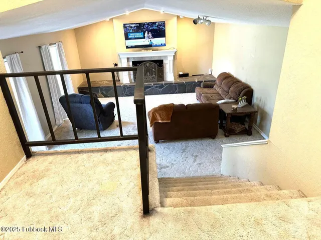 Photo 7 — 1201 Ebeling Drive, Plainview, TX 79072