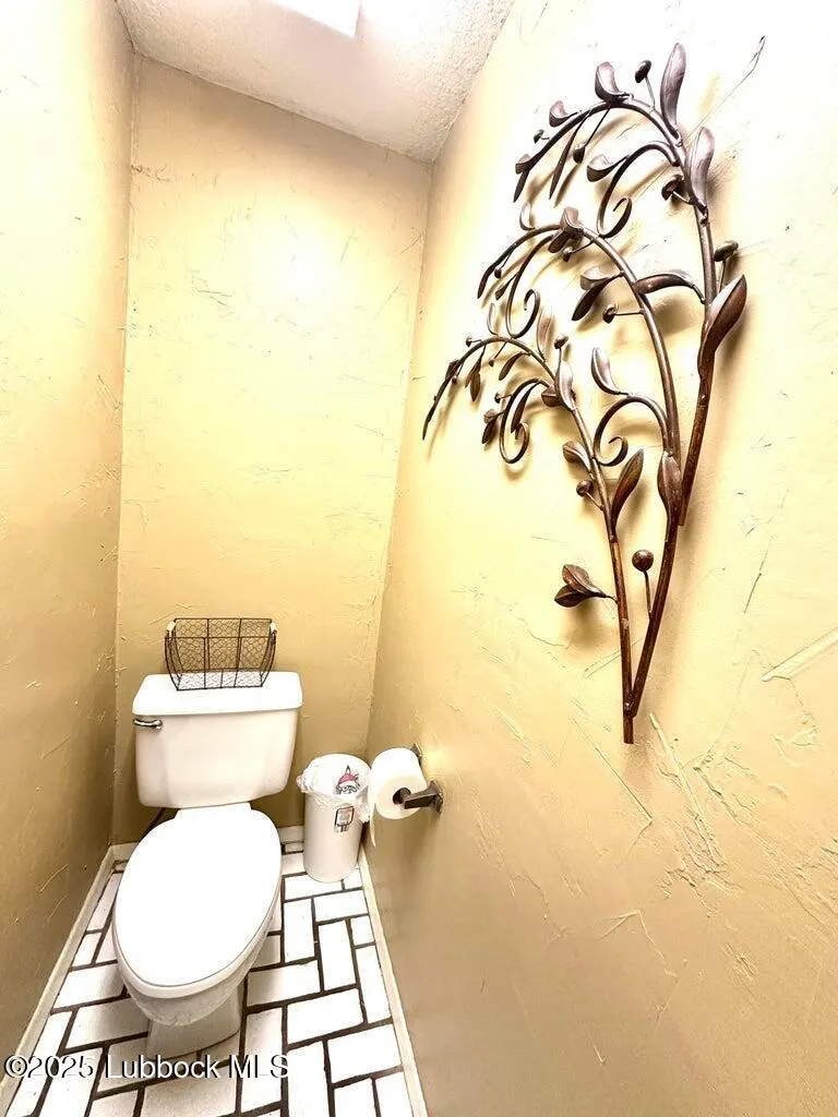 Photo 13 — 1201 Ebeling Drive, Plainview, TX 79072