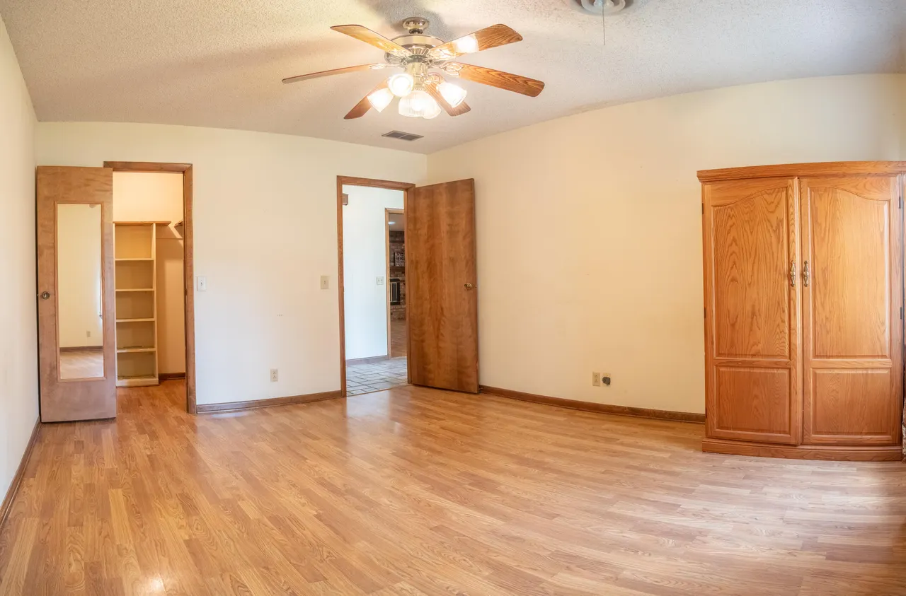 Photo 19 — 303 Comanche Trail, Tulia, TX 79088