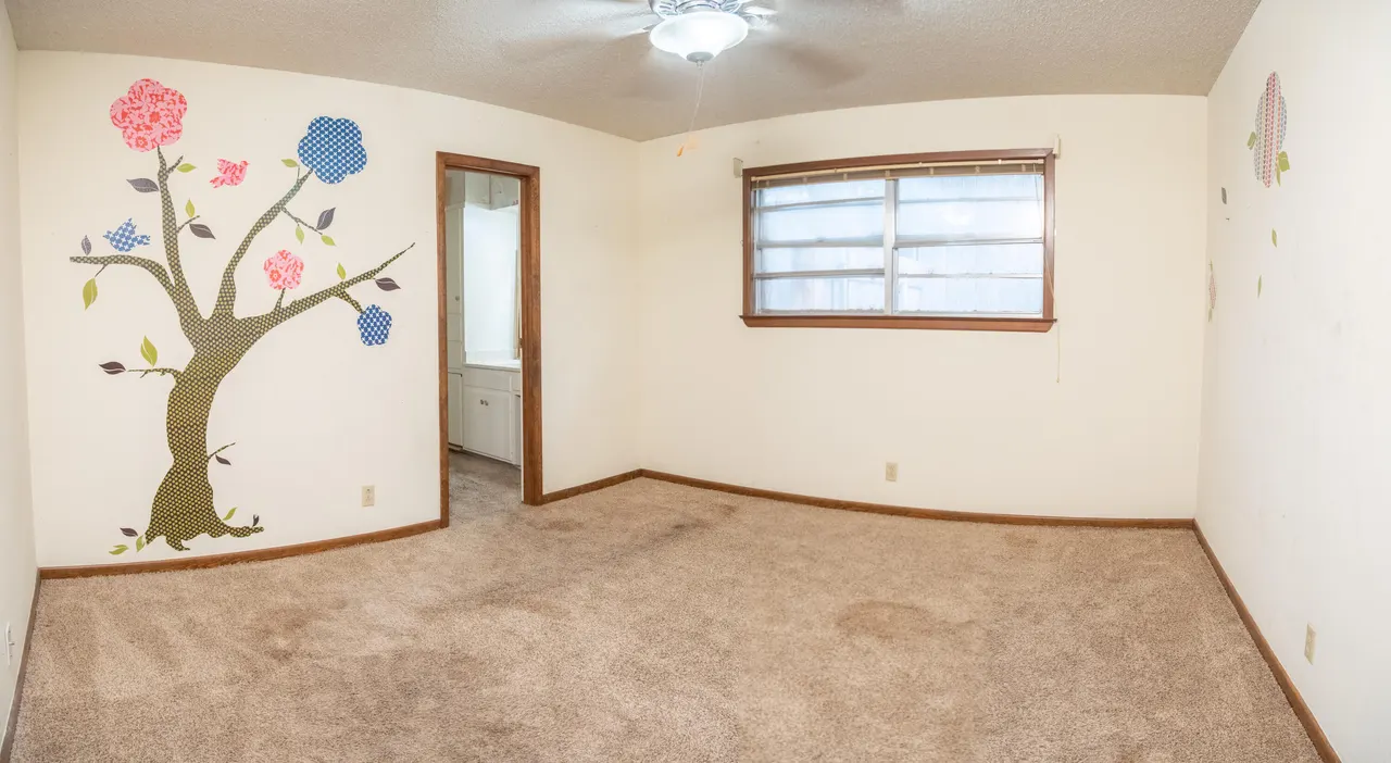 Photo 21 — 303 Comanche Trail, Tulia, TX 79088